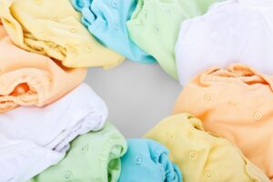 Couches jetables vs. couches lavables : avantages et inconvénients